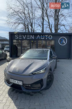 Позашляховик / Кросовер Volkswagen ID. UNYX 2024 в 