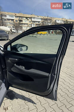 Позашляховик / Кросовер Volkswagen ID. UNYX 2024 в 