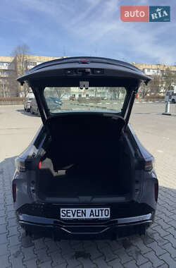 Позашляховик / Кросовер Volkswagen ID. UNYX 2024 в 