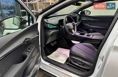 Позашляховик / Кросовер Volkswagen ID. UNYX 2024 в 