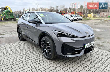 Позашляховик / Кросовер Volkswagen ID. UNYX 2024 в 