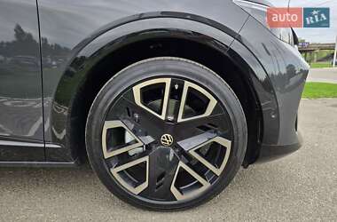 Позашляховик / Кросовер Volkswagen ID. UNYX 2024 в 