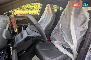 Внедорожник / Кроссовер Volkswagen ID. UNYX 2024 в 
