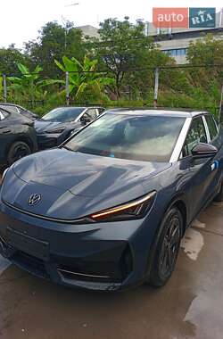Внедорожник / Кроссовер Volkswagen ID. UNYX 2025 в 
