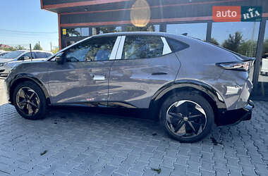 Внедорожник / Кроссовер Volkswagen ID. UNYX 2024 в 