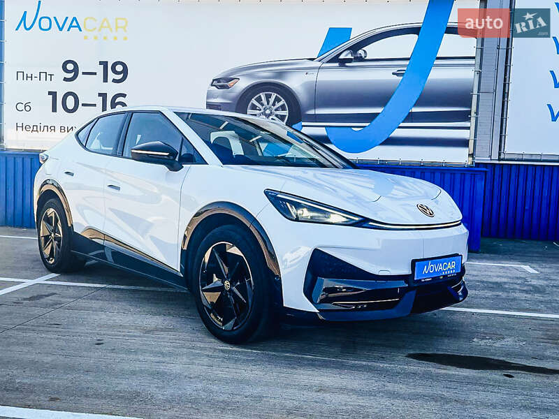 Внедорожник / Кроссовер Volkswagen ID. UNYX 2025 в Киеве