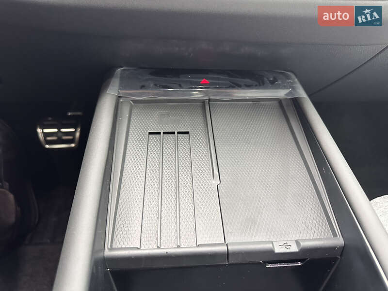 Позашляховик / Кросовер Volkswagen ID. UNYX 2024 в Чернівцях