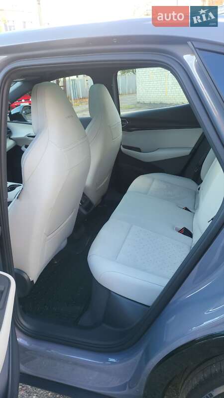 Внедорожник / Кроссовер Volkswagen ID. UNYX 2024 в Харькове