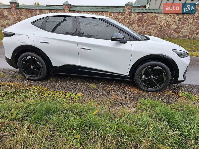 Внедорожник / Кроссовер Volkswagen ID. UNYX 2024 в Бучаче фото 6 Внедорожник / Кроссовер Volkswagen ID. UNYX 2024 в Бучаче