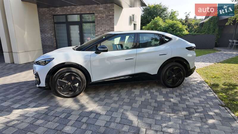 Внедорожник / Кроссовер Volkswagen ID. UNYX 2025 в Ужгороде фото 8 Внедорожник / Кроссовер Volkswagen ID. UNYX 2025 в Ужгороде