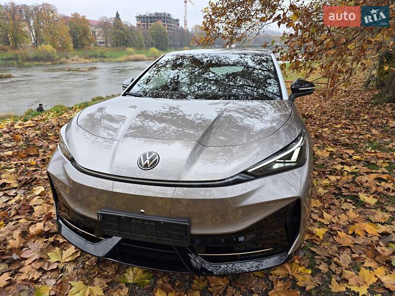 Внедорожник / Кроссовер Volkswagen ID. UNYX 2025 в Ужгороде фото Внедорожник / Кроссовер Volkswagen ID. UNYX 2025 в Ужгороде