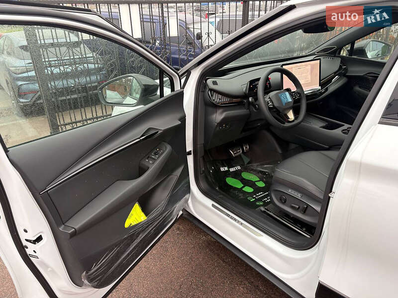 Внедорожник / Кроссовер Volkswagen ID. UNYX 2024 в Киеве