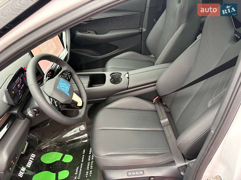 Внедорожник / Кроссовер Volkswagen ID. UNYX 2024 в Киеве