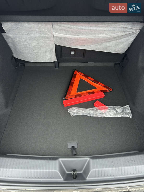 Внедорожник / Кроссовер Volkswagen ID. UNYX 2024 в Львове фото 20 Внедорожник / Кроссовер Volkswagen ID. UNYX 2024 в Львове