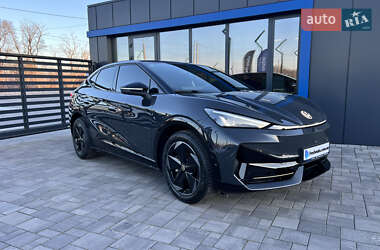 Внедорожник / Кроссовер Volkswagen ID. UNYX 2025 в Ровно