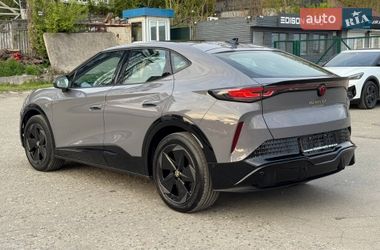 Внедорожник / Кроссовер Volkswagen ID. UNYX 2024 в Киеве