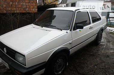 Купе Volkswagen Jetta 1990 в Мостиске