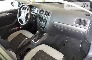 Седан Volkswagen Jetta 2014 в Киеве