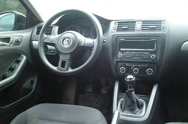 Седан Volkswagen Jetta 2013 в Львове