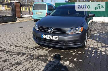 Седан Volkswagen Jetta 2016 в Львове