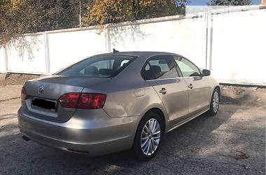 Седан Volkswagen Jetta 2013 в Києві