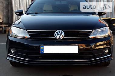 Седан Volkswagen Jetta 2015 в Киеве