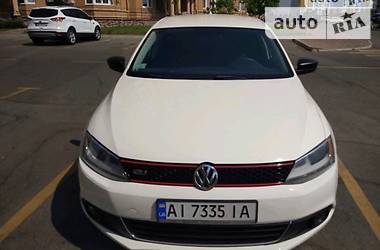 Седан Volkswagen Jetta 2012 в Києві