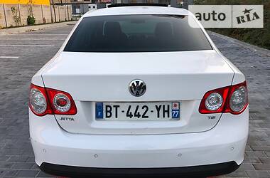 Седан Volkswagen Jetta 2009 в Луцке