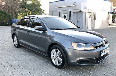 Седан Volkswagen Jetta 2013 в Одессе