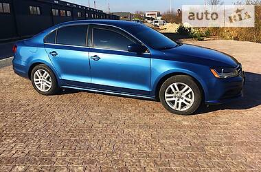 Седан Volkswagen Jetta 2017 в 