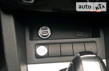Седан Volkswagen Jetta 2014 в 