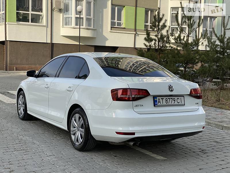 Седан Volkswagen Jetta 2017 в Івано-Франківську