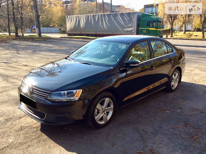 Седан Volkswagen Jetta 2014 в Вінниці