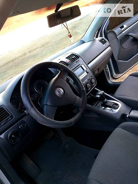 Седан Volkswagen Jetta 2008 в Ахтырке