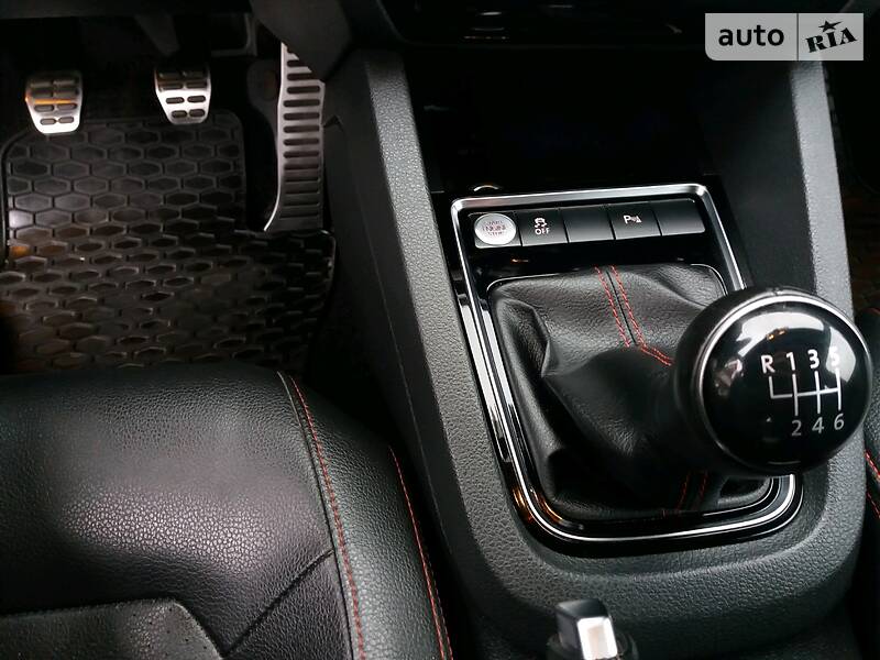 Седан Volkswagen Jetta 2017 в Запоріжжі