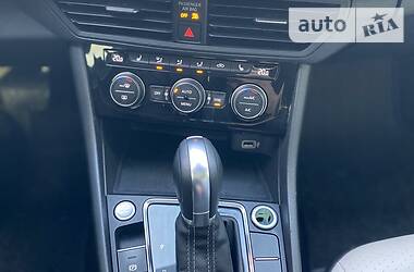Седан Volkswagen Jetta 2018 в 