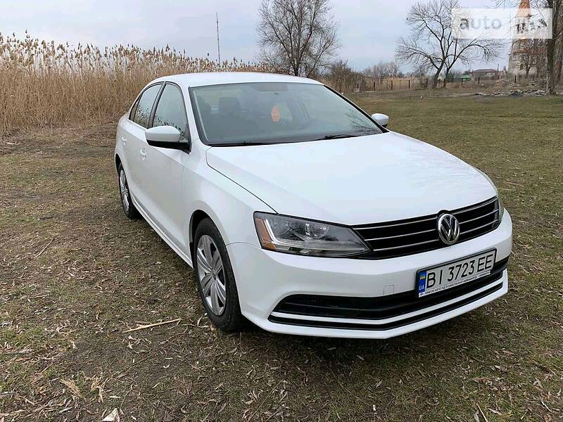 Седан Volkswagen Jetta 2016 в Кременчуці