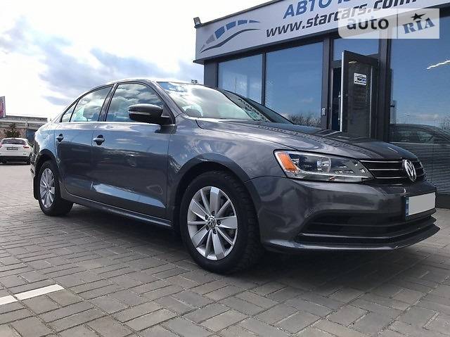 Седан Volkswagen Jetta 2015 в 