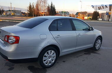 Седан Volkswagen Jetta 2007 в 