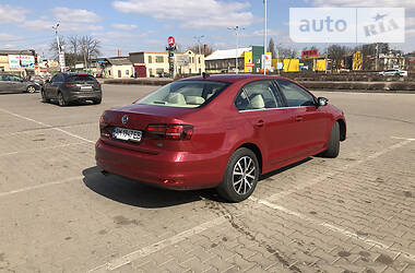 Седан Volkswagen Jetta 2017 в 