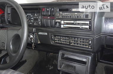 Седан Volkswagen Jetta 1988 в 