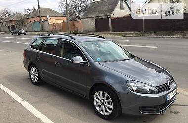 Універсал Volkswagen Jetta 2013 в 