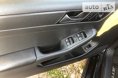 Седан Volkswagen Jetta 2015 в 