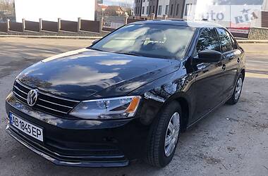 Седан Volkswagen Jetta 2015 в 