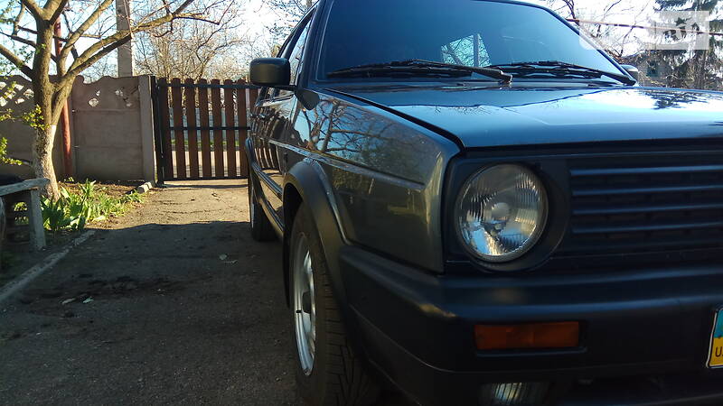 Хетчбек Volkswagen Jetta 1990 в П'ятихатках