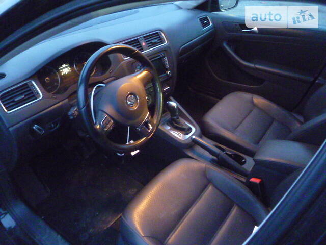 Седан Volkswagen Jetta 2011 в Дніпрі фото 6 Седан Volkswagen Jetta 2011 в Дніпрі