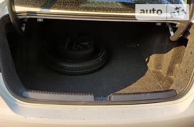 Седан Volkswagen Jetta 2014 в 