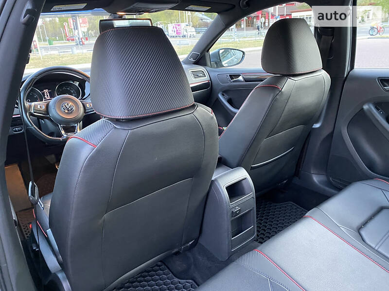 Седан Volkswagen Jetta 2015 в Черкасах фото 27 Седан Volkswagen Jetta 2015 в Черкасах