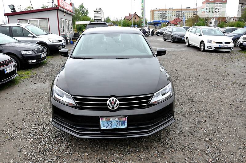 Седан Volkswagen Jetta 2017 в Львові