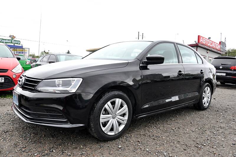 Седан Volkswagen Jetta 2017 в Львові